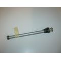 Schwingensteckachse mit Mutter und Einstelldrehzapfen<br>Zustand: Gebraucht ohne Mngel<br><br>Verwendbar fr: Aprilia ETV 1000 Caponord, Typ: PS, Modelljahr: von 01/2001 bis 12/2005