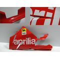 Bugverkleidung / Motorverkleidung links, rot<br>Zustand: Gebraucht mit Mangel<br><br>Verwendbar fr: Aprilia RSV 1000 Mille R, Typ: RR, Modelljahr: von 01/2006 bis 12/2010