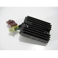 Lichtmaschinenregler / Gleichrichter<br>Zustand: Gebraucht ohne Mngel<br><br>Verwendbar fr: Aprilia RSV 1000 Tuono R, Typ: RR, Modelljahr: von 01/2006 bis 12/2010