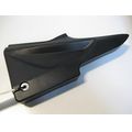 Seitendeckel links, schwarz<br>Zustand: Gebraucht ohne Mngel<br><br>Verwendbar fr: Daelim Roadwin 125 R, Typ: BA8, Modelljahr: von 01/2007
