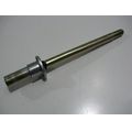 Vorderradsteckachse<br>Zustand: Gebraucht ohne Mngel<br><br>Verwendbar fr: Hyosung GV 250i Aquila / Classic, Typ: GV250C, Modelljahr: von 01/2009 bis 12/2011