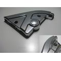 Rahmen-Abdeckung hinten links, chrom<br>Zustand: Gebraucht mit Mangel<br><br>Verwendbar fr: Hyosung GV 250i Aquila / Classic, Typ: GV250C, Modelljahr: von 01/2009 bis 12/2011