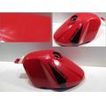 Tank, rot<br>Zustand: Gebraucht mit Mangel<br><br>Verwendbar fr: Kymco Quannon 125, Typ: R3, Modelljahr: von 01/2007 bis 12/2014