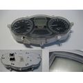Cockpitarmaturen komplett<br>Zustand: Gebraucht mit Mangel<br><br>Verwendbar fr: Piaggio MP3 250 LT, Typ: M64, Modelljahr: von 01/2008 bis 12/2010