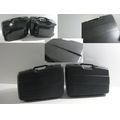 Koffer-Satz / Seitenkoffer-Satz, schwarz<br>Zustand: Gebraucht mit Mangel<br><br>Verwendbar fr: Moto Guzzi California 1100 i, Typ: KD, Modelljahr: von 01/1994 bis 12/1997