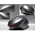 Tank, silbern<br>Zustand: Gebraucht mit Mangel<br><br>Verwendbar fr: Moto Guzzi Breva 750, Typ: LL, Modelljahr: von 01/2003 bis 12/2010
