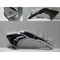Kofferhalter-Abdeckung links, chrom<br>Zustand: Gebraucht mit Mangel<br><br>Verwendbar fr: Moto Guzzi California 1100 EV, Typ: KD, Modelljahr: von 01/1997 bis 12/2002