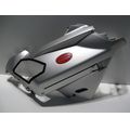 Seiten- und Tank-Verkleidung rechts, silbern<br>Zustand: Gebraucht ohne Mngel<br><br>Verwendbar fr: Moto Guzzi Stelvio 1200 NTX, Typ: LZ, Modelljahr: von 01/2010 bis 12/2010