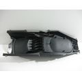 Radlauf hinten / Batteriekasten / Staufach<br>Zustand: Gebraucht ohne Mngel<br><br>Verwendbar fr: Moto Guzzi V 85 TT, Typ: KW, Modelljahr: von 01/2019 bis 12/2020