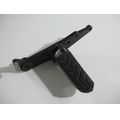 Furastenhalter vorne rechts mit Furaste<br>Zustand: Gebraucht ohne Mngel<br><br>Verwendbar fr: Moto Guzzi V7 Special, Typ: LW, Modelljahr: von 01/2012 bis 12/2014