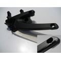 Furastenhalteplatte vorne rechts<br>Zustand: Gebraucht mit Mangel<br><br>Verwendbar fr: Buell 1125 CR, Typ: XB3 L4F, Modelljahr: von 01/2009 bis 12/2010