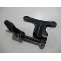 Motor-Halter vorne oben<br>Zustand: Gebraucht ohne Mngel<br><br>Verwendbar fr: Harley-Davidson FFDAXO Sportster XL 1200 X Forty-Eight, Typ: XL2 X3F, Modelljahr: von 01/2010 bis 12/2013