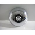 Vorderradnaben-Abdeckung rechts, chrom<br>Zustand: Gebraucht ohne Mngel<br><br>Verwendbar fr: Harley-Davidson FLSTN Softail Deluxe 103, Typ: LVF GLABNO, Modelljahr: von 01/2015 bis 12/2015